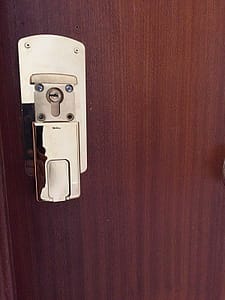 escudo acorazado magnético para proteger tu casa de robos escudo acorazado magnético para proteger tu casa de robos