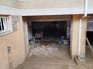 Reparación puertas de garaje en Valencia tras la DANA Reparación puertas de garaje en Valencia tras la DANA